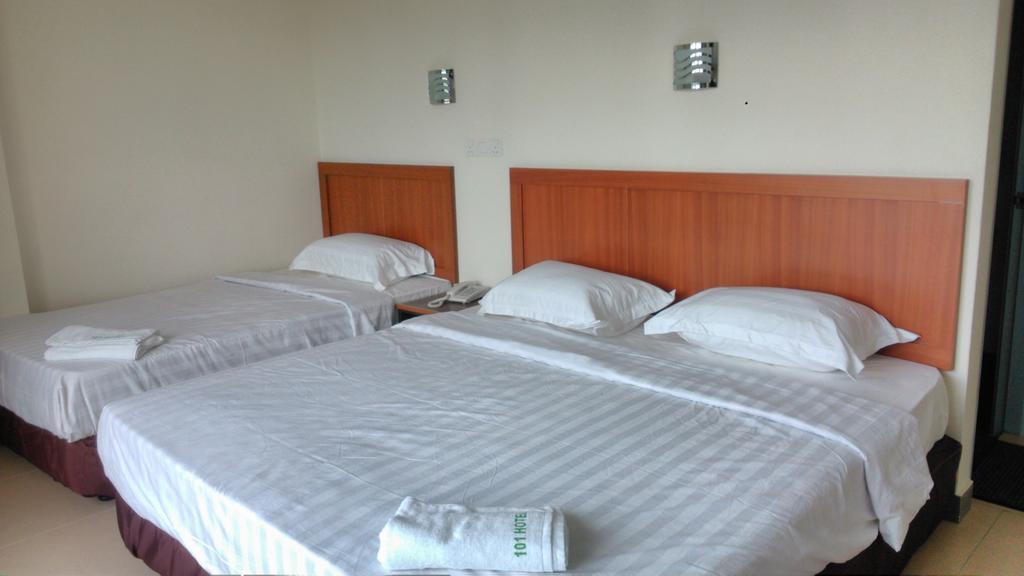 101 Hotel Miri Cameră foto
